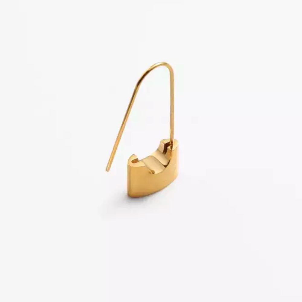 ✨✨Gold Padlock Hoop Earrings ✨✨ - Picture 2 of 6